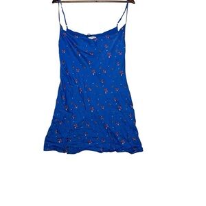 New Olivia Rubin Adaline Dress in Blue Ditsy Floral
Dress Size 8